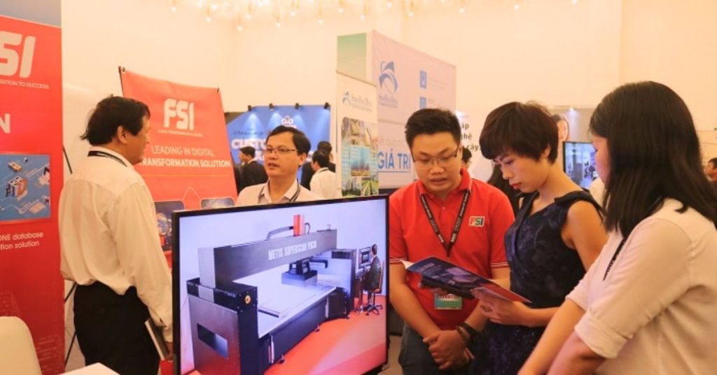 fsi nhận giải top doanh nghiệp phần mềm hàng đầu việt nam 